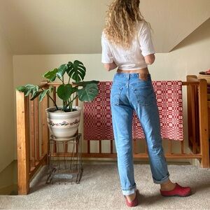 SOLD ❤️🇺🇸 Vintage Levi’s 501 Jeans